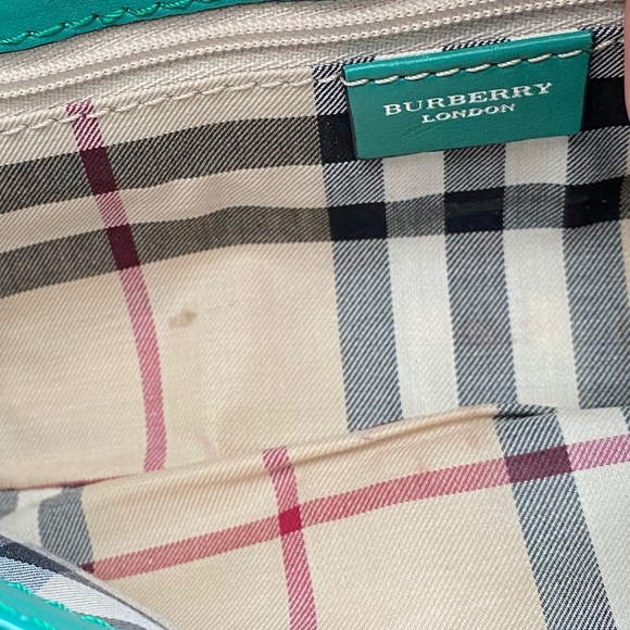 Authentic Burberry Clutch - Green - Picture 10 of 16